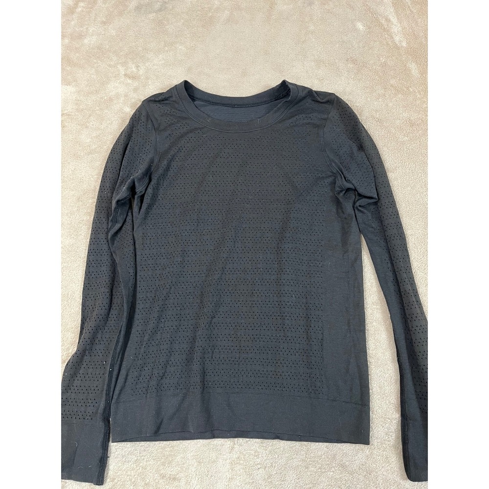 Lululemon Breeze By Long Sleeve Top Women Size 6 Black Gym Workout Yoga Running